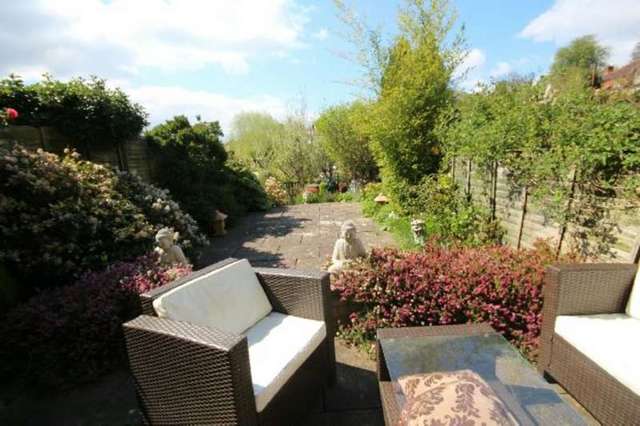  Image of 3 Bedroom Terraced for sale at Forge Road  Kenilworth, CV8 2HR