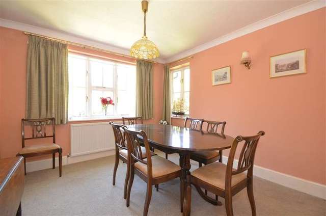  Image of 3 Bedroom Detached for sale at Shamley Green Guildford Guildford, GU5 0RT