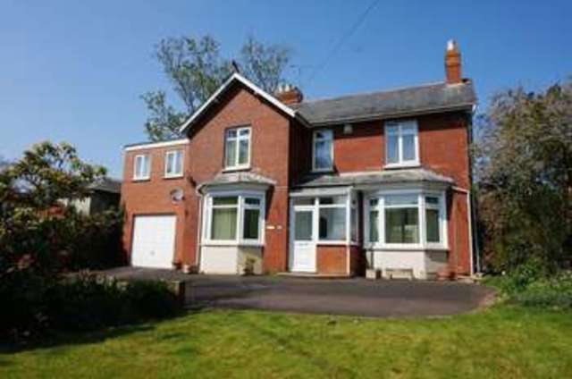  Image of 4 Bedroom Detached for sale at Hamilton Road  Taunton, TA1 2EP