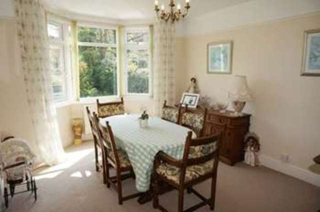  Image of 4 Bedroom Detached for sale at Hamilton Road  Taunton, TA1 2EP