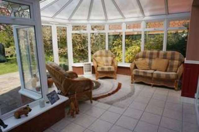  Image of 4 Bedroom Detached for sale at Hamilton Road  Taunton, TA1 2EP