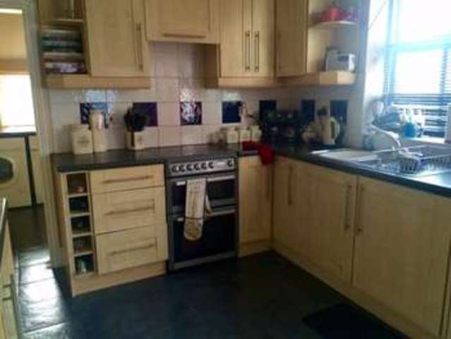  Image of 3 Bedroom Semi-Detached for sale at Burntwood Staffordshire Burntwood, WS7 3XN