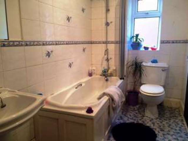  Image of 3 Bedroom Semi-Detached for sale at Burntwood Staffordshire Burntwood, WS7 3XN