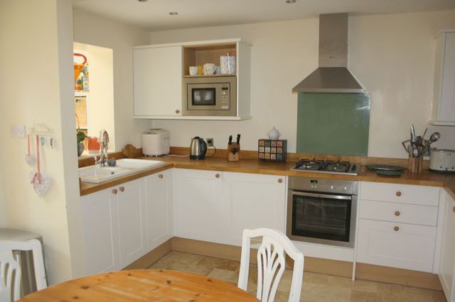  Image of 2 Bedroom Terraced for sale at High Street  Pershore, WR10 1EQ