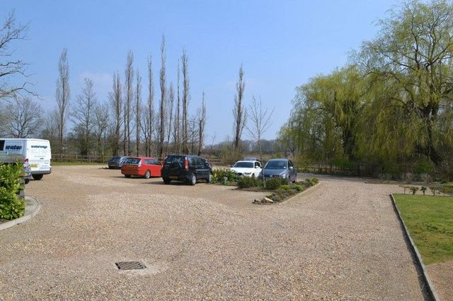 Image of 3 Bedroom Terraced for sale at Stocks Close Hildenborough Tonbridge, TN11 8AY