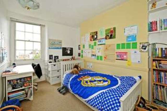  Image of 4 Bedroom Terraced for sale at Kingsdown Parade Kingsdown Bristol, BS6 5UF