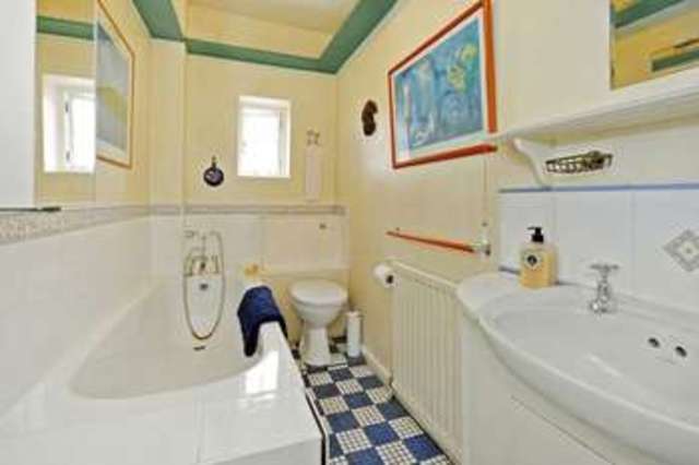  Image of 4 Bedroom Terraced for sale at Kingsdown Parade Kingsdown Bristol, BS6 5UF