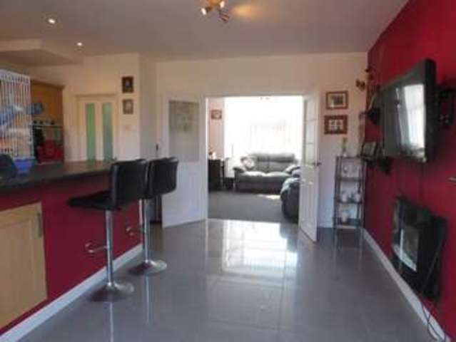  Image of 3 Bedroom Property for sale at Blackpool Lancashire Blackpool, FY3 8PF