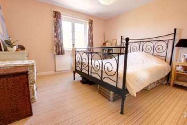  Image of 2 Bedroom Semi-Detached for sale at Middlebridge Street  Romsey, SO51 8HJ