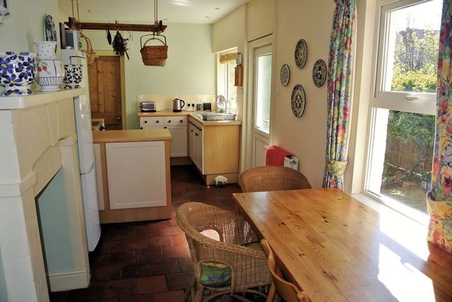  Image of 3 Bedroom Semi-Detached for sale at Oxford Road  Gloucester, GL1 3ED