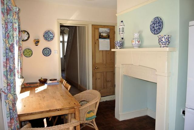  Image of 3 Bedroom Semi-Detached for sale at Oxford Road  Gloucester, GL1 3ED