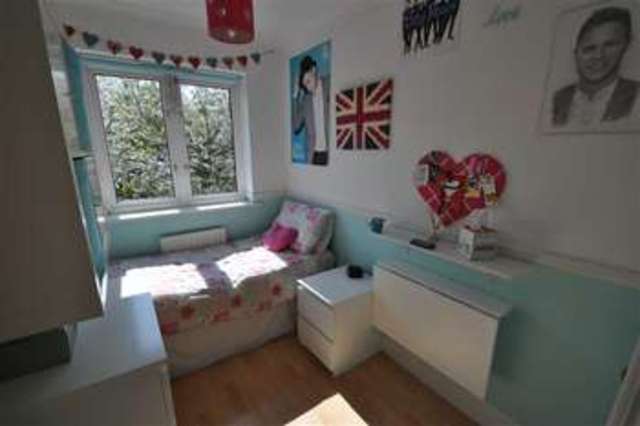  Image of 3 Bedroom Property for sale at Pirie Avenue Worcester Worcester, WR4 0NE