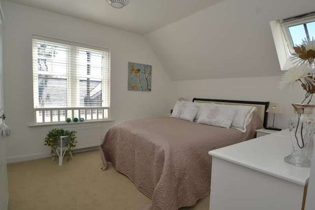  Image of 2 Bedroom Detached for sale at Poole, BH15 2DN