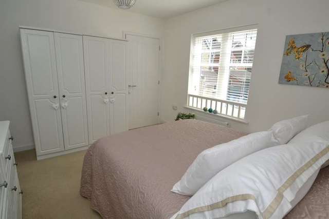 Image of 2 Bedroom Detached for sale at Poole, BH15 2DN