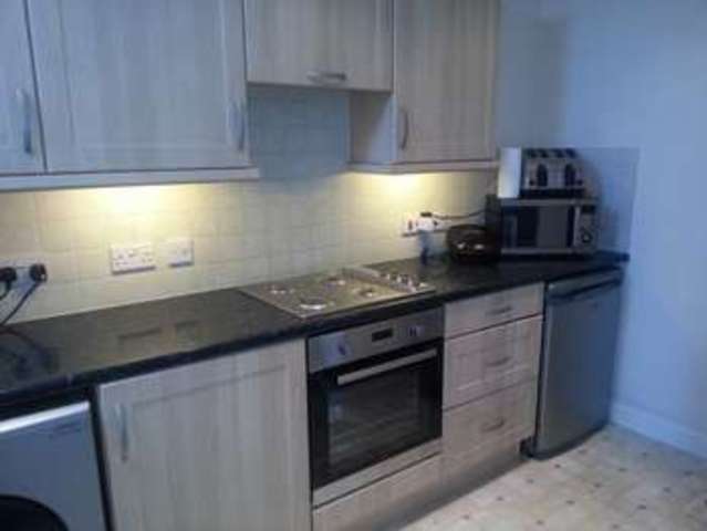 Image of 2 Bedroom Flat to rent at Rowley Road  Torquay, TQ1 4PW