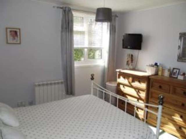  Image of 3 Bedroom Semi-Detached for sale at Shortlanesend Truro Shortlanesend, TR4 9DR