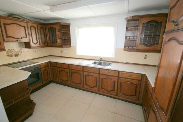  Image of 2 Bedroom Apartment to rent at The Beach  Walmer, CT14 7HJ