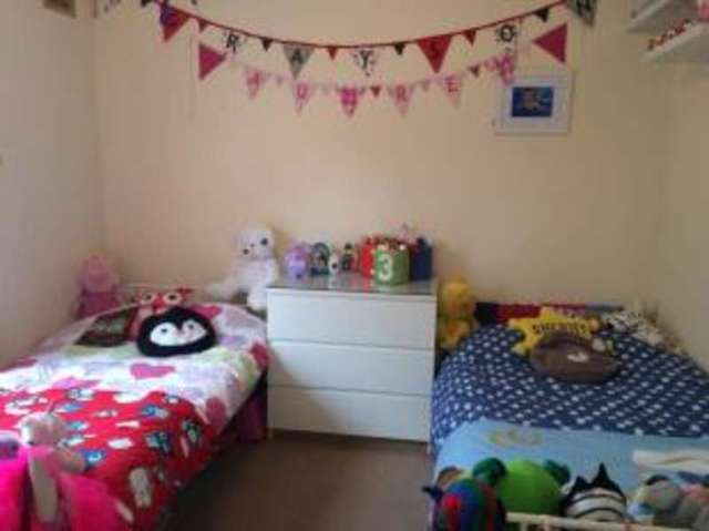  Image of 2 Bedroom Flat for sale at Torquay Devon Barton, TQ2 7QG