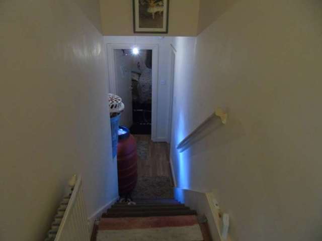  Image of 2 Bedroom Flat for sale at Brigstock Road  Thornton Heath, CR7 7JD