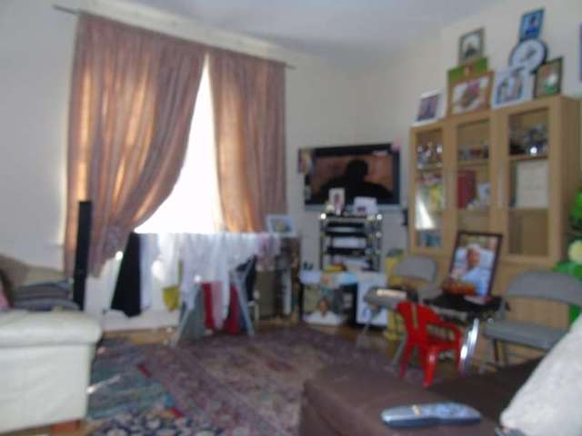  Image of 2 Bedroom Flat for sale at Brigstock Road  Thornton Heath, CR7 7JD