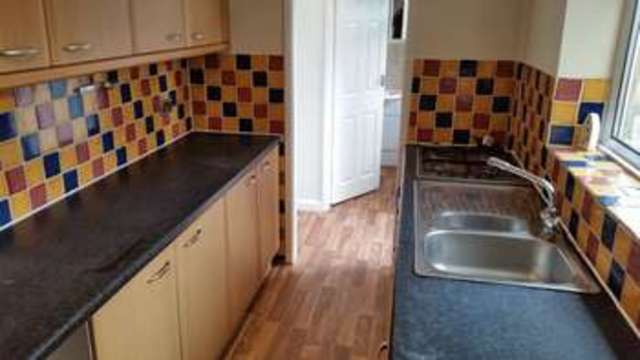  Image of 3 Bedroom Terraced to rent at Victoria Road  Ripley, DE5 3FW