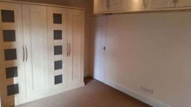  Image of 3 Bedroom Terraced to rent at Victoria Road  Ripley, DE5 3FW