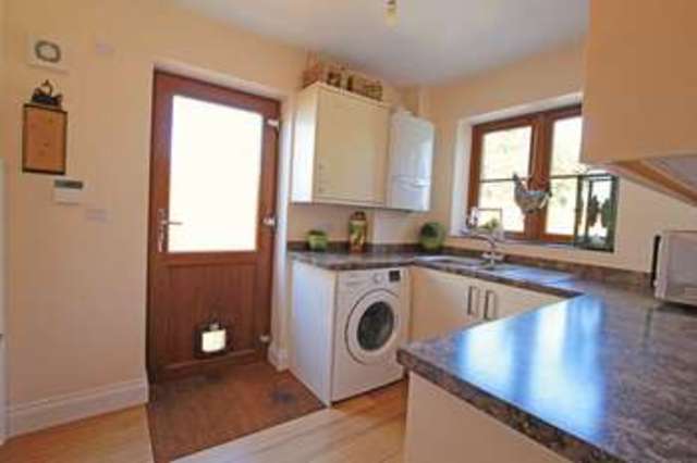  Image of 4 Bedroom Detached for sale at Salisbury Road West Wellow Romsey, SO51 6BU