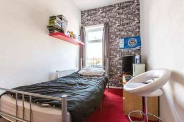  Image of 3 Bedroom Terraced for sale at Wright Street Platt Bridge Wigan, WN2 3UQ