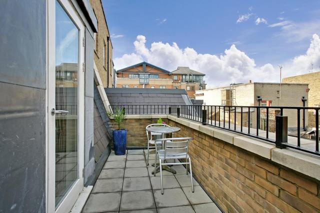  Image of 3 Bedroom Detached to rent at Botts Mews  London, W2 5AG