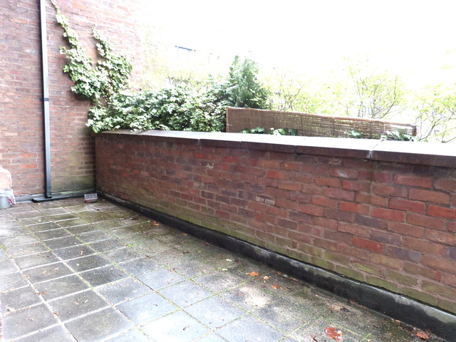  Image of 2 Bedroom Flat to rent at GOLDERS GREEN  London, NW11 7HW