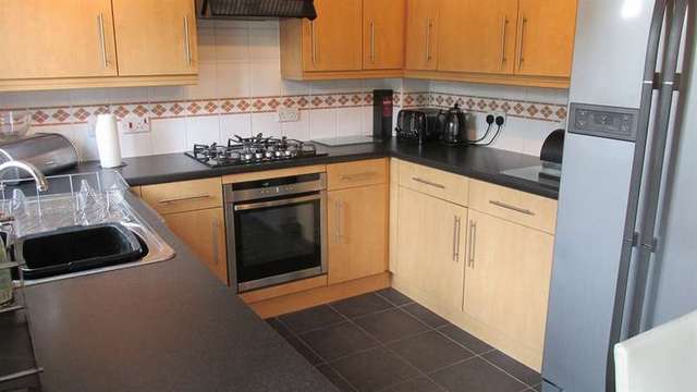  Image of 4 Bedroom Detached for sale at Loughor Swansea Swansea, SA4 6UJ