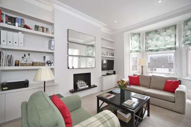  Image of 2 Bedroom Flat to rent at Callow Street  London, SW3 6BJ