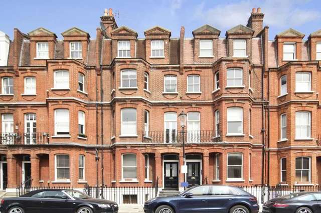  Image of 2 Bedroom Flat to rent at Callow Street  London, SW3 6BJ