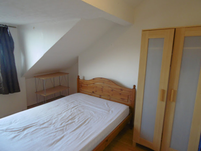  Image of Apartment to rent at CATHAYS TERRACE  CARDIFF, CF24 4HZ