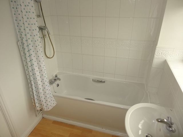  Image of 3 Bedroom Property to rent at Chandlers Croft Ibstock Leicestershire, LE67 6PR