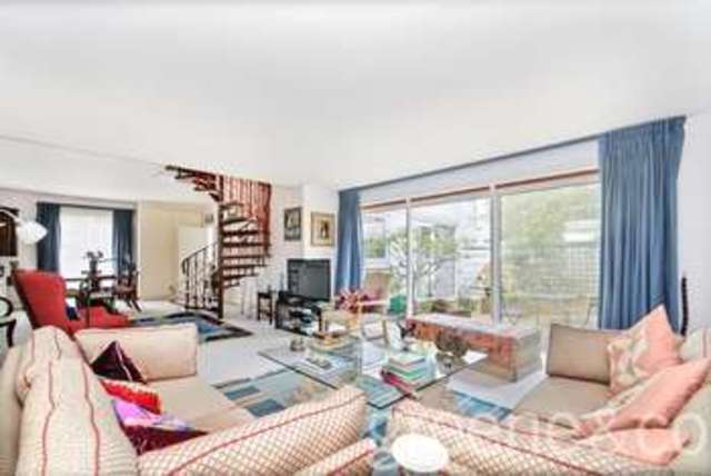  Image of 3 Bedroom End of Terrace for sale at Primrose Hill London Camden, NW3 3SD