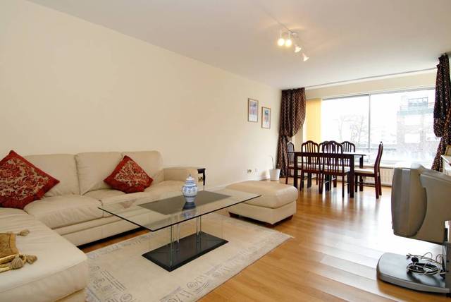  Image of 2 Bedroom Flat to rent at Devonport  23 Southwick Street, W2 2QH