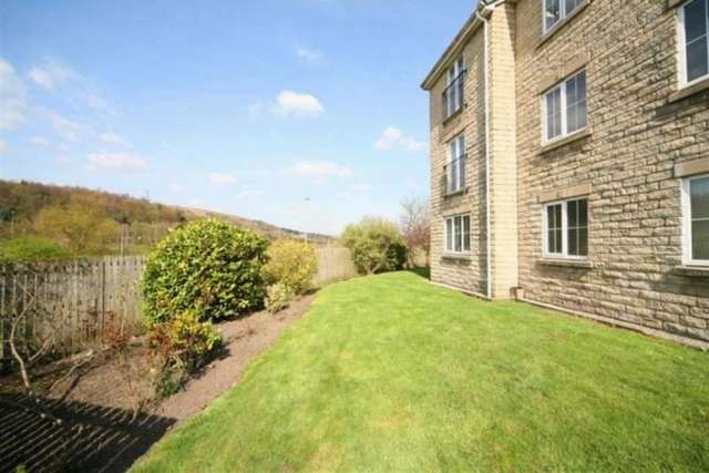  Image of 2 Bedroom Apartment for sale at EDENHURST APARTMENTS HASLINGDEN ROSSENDALE, BB4 6LJ
