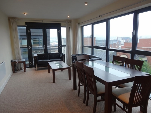  Image of 2 Bedroom Flat to rent at Furnival Street  Sheffield, S1 4QS