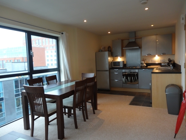  Image of 2 Bedroom Flat to rent at Furnival Street  Sheffield, S1 4QS