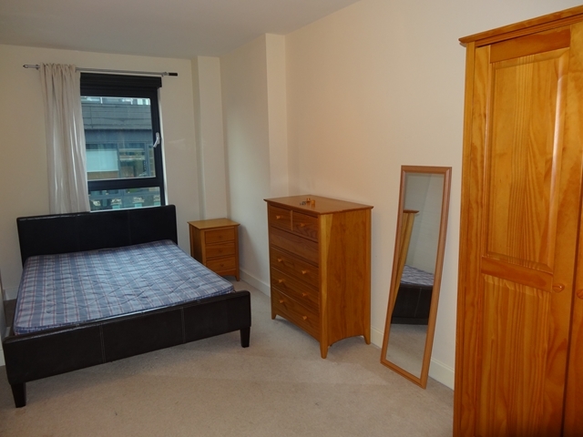  Image of 2 Bedroom Flat to rent at Furnival Street  Sheffield, S1 4QS