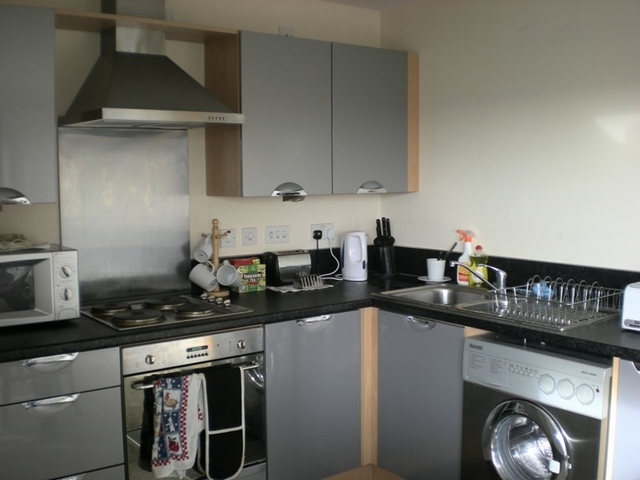  Image of 2 Bedroom Flat to rent at Furnival Street  Sheffield, S1 4QS