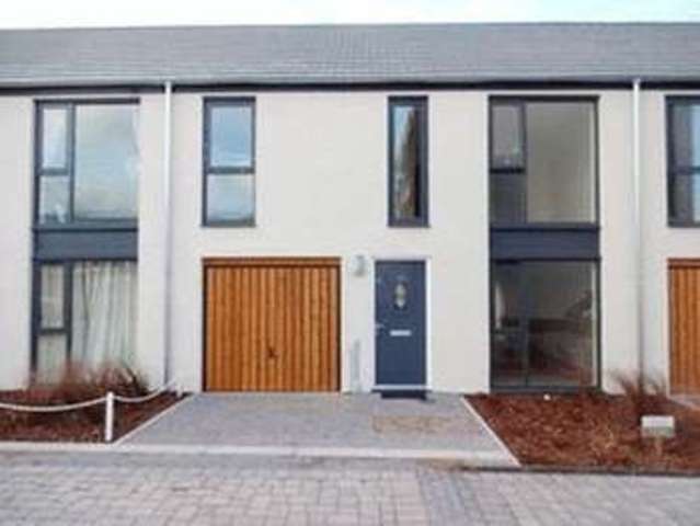  Image of 4 Bedroom Terraced to rent at Flotilla Promenade  Street, BA16 0GL