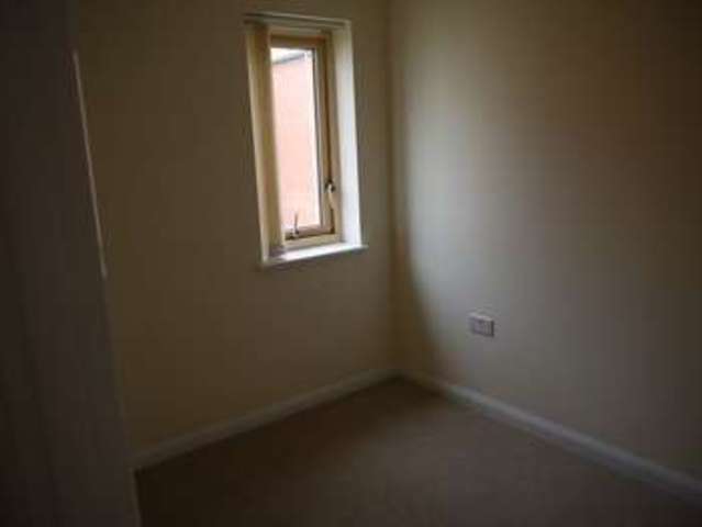 Image of 4 Bedroom Terraced to rent at Flotilla Promenade  Street, BA16 0GL