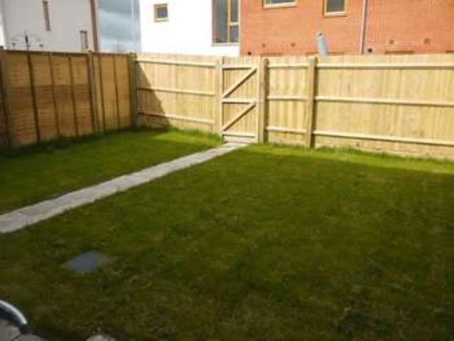  Image of 4 Bedroom Terraced to rent at Flotilla Promenade  Street, BA16 0GL