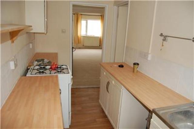  Image of 2 Bedroom Terraced to rent at Leckhampton  Gloucestershire, GL53 7NX