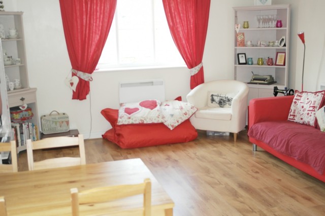  Image of 2 Bedroom Apartment for sale at Newlay, LS13 1GE