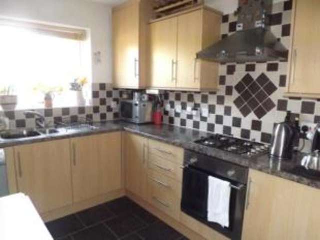  Image of 3 Bedroom Semi-Detached for sale at Birmingham West Midlands Woodgate, B32 3QZ