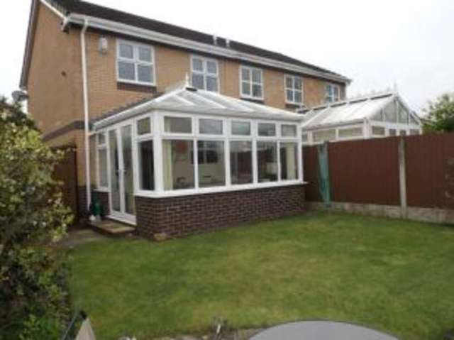  Image of 3 Bedroom Semi-Detached for sale at Burnley Lancashire Padiham, BB12 6PP