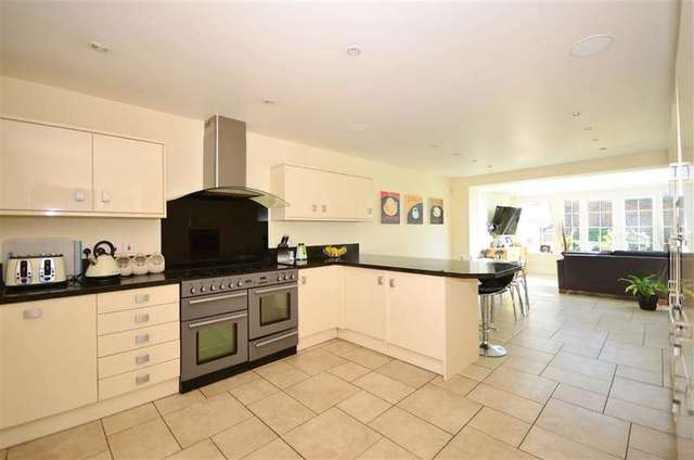  Image of 6 Bedroom Detached for sale at Kings Hill West Malling West Malling, ME19 4BP